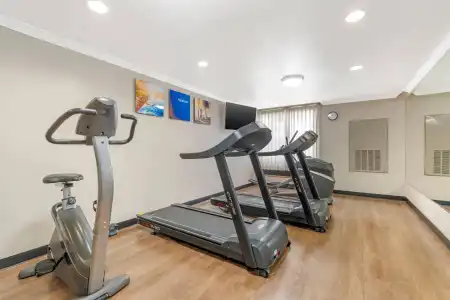 Comfort Inn Anaheim Resort - 25