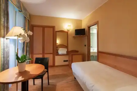 Bologna - 26