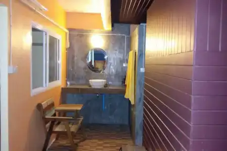 Phangan Barsay Hostel - 13