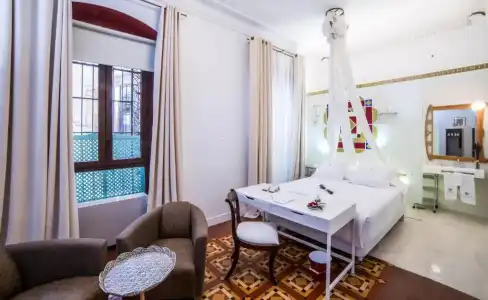 Madinat - 126
