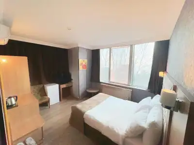 Lounge Boutique - 3