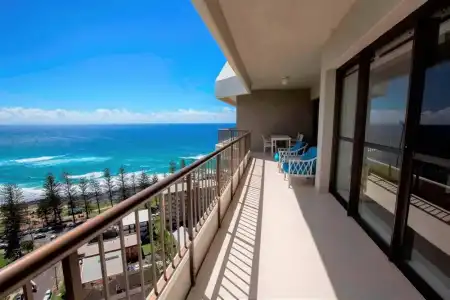 Gemini Court Holiday Apartments - 130