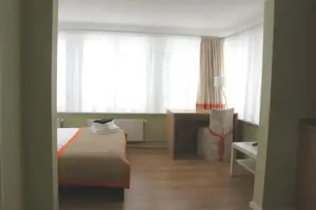 Martas Nams - 1