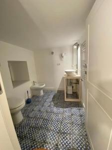 Alcapri Suite Napoli Centro - 25