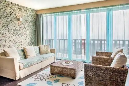 Echo Residence All Suite - 70