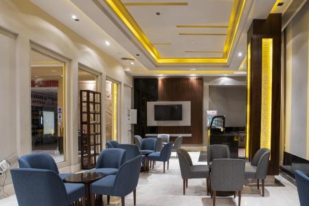 AMC Royal & Spa - 9