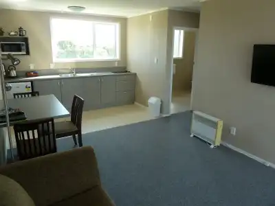 Monarch Motel - 5