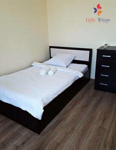 Light Wings Guesthouse - 2