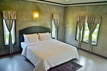 V Valley Resort - 29