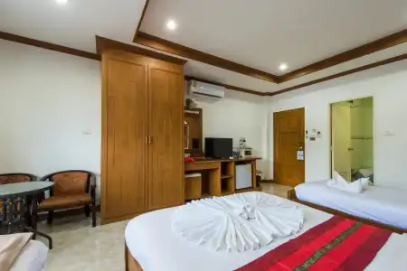 Magnific Patong - 43