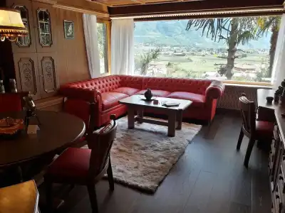 Ruster Resort - 90