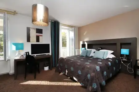 Hôtel la Réserve - 81