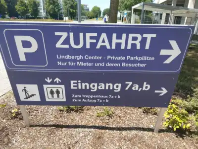Airport Park MUC - 17