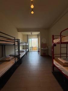 Lake Como Hostel - 26