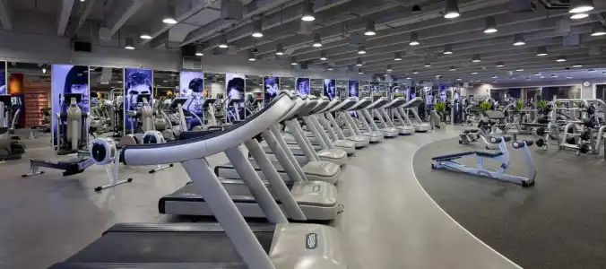 Jumeirah Emirates Towers - 23