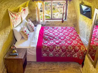 Heritage Cave Suites - 90