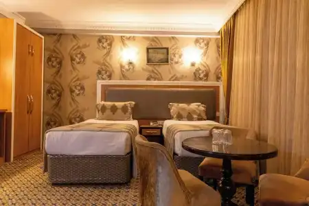 Grand Rosa - 30
