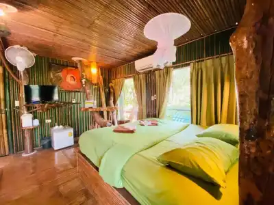 Khao Sok Tree House - 69