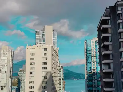 Divya Sutra Suites on Robson Downtown Vancouver - 86