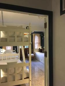 Bed In Town - Hostel - 34
