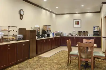 Comfort Inn & Suites Galveston Central Island near Pier - 17