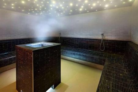 Continental Wellness & Spa - 17