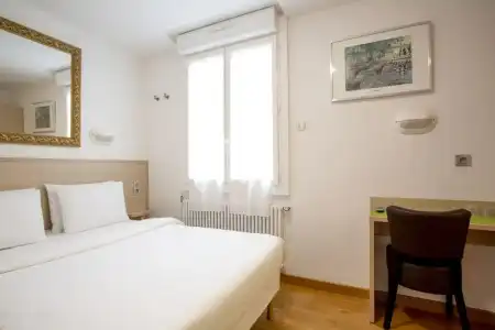 Hôtel Darcet Paris - 52