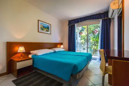 Splendid Golden Rocks Resort - 44