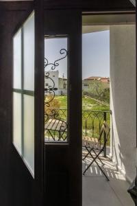 Min Ayvalik - 81