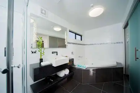 Best Western Ellerslie International - 125