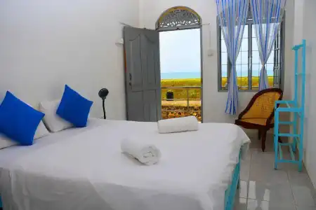 Rampart View Guest House - 24