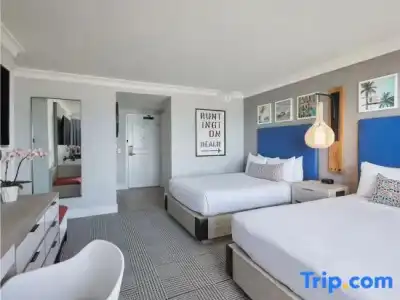 The Waterfront Beach Resort, A Hilton - 150