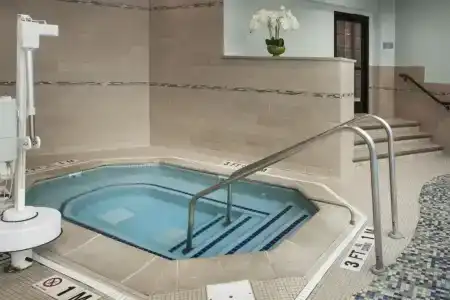Crowne Plaza Lansing by IHG - 16