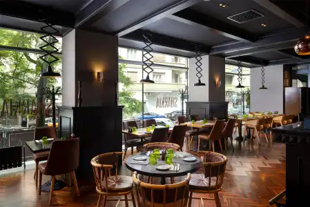Park Inn By Radisson Bucharest - 17