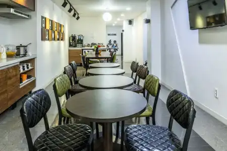 Ekonomy Haeundae Guesthouse - 24
