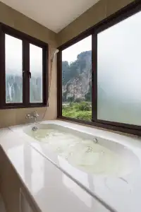 The Lai Thai Luxury Condominiums - 9