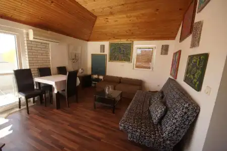 LaRos Apartments - 38