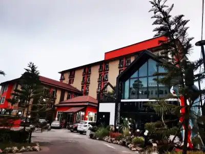 Grand Pruksa Siri Apartment - 0
