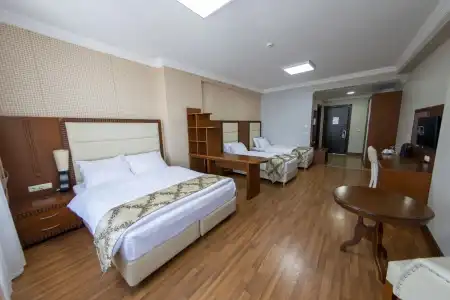 Era Palace - 6