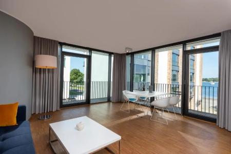 Waveboard & Boardinghouse - 41