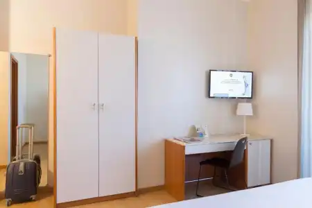 B&B - 69