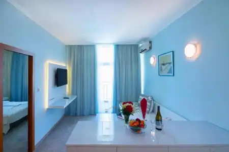Perla Beach Luxury - All Inclusive & Free Beach Access - 34