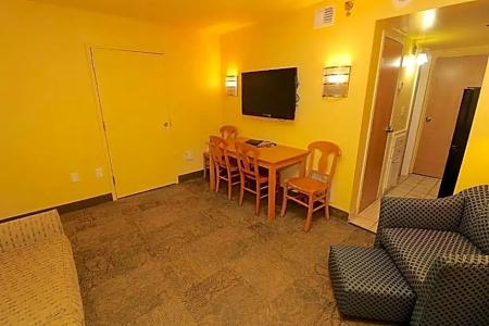 The Ocean Key Virginia Beach Resort - 42