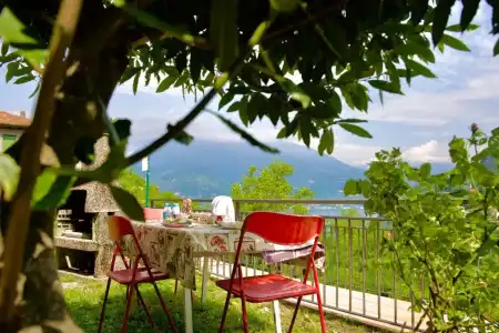 Diffuso Il Portichetto sulla collina a Vezio Perledo - 201