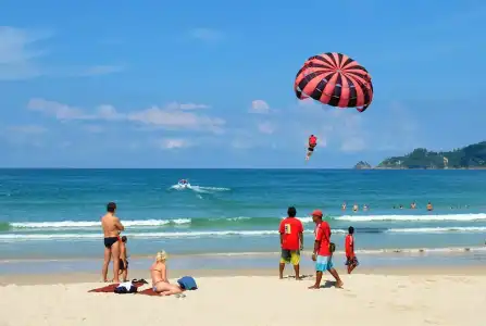 PJ Patong Resortel - 36