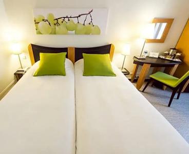 Kyriad Villefranche Sur Saone - 38