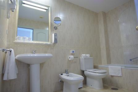 Puerta del Mar - Adults Recommended - 25