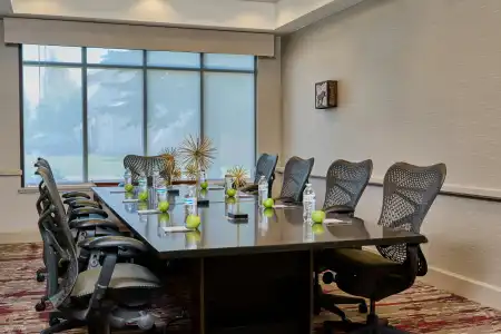 Hilton Garden Inn Anchorage - 34