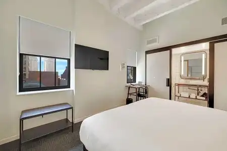 500 West - 72