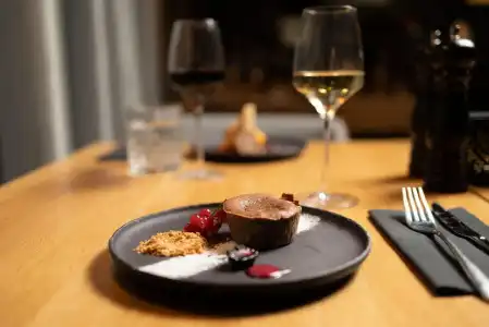 Moxy Brussels City Center - 8